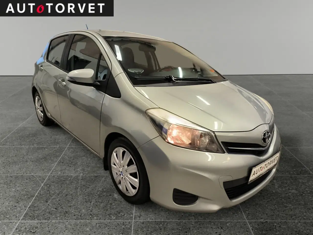 Billede 2 - Toyota Yaris 1,4 D-4D T2 Touch