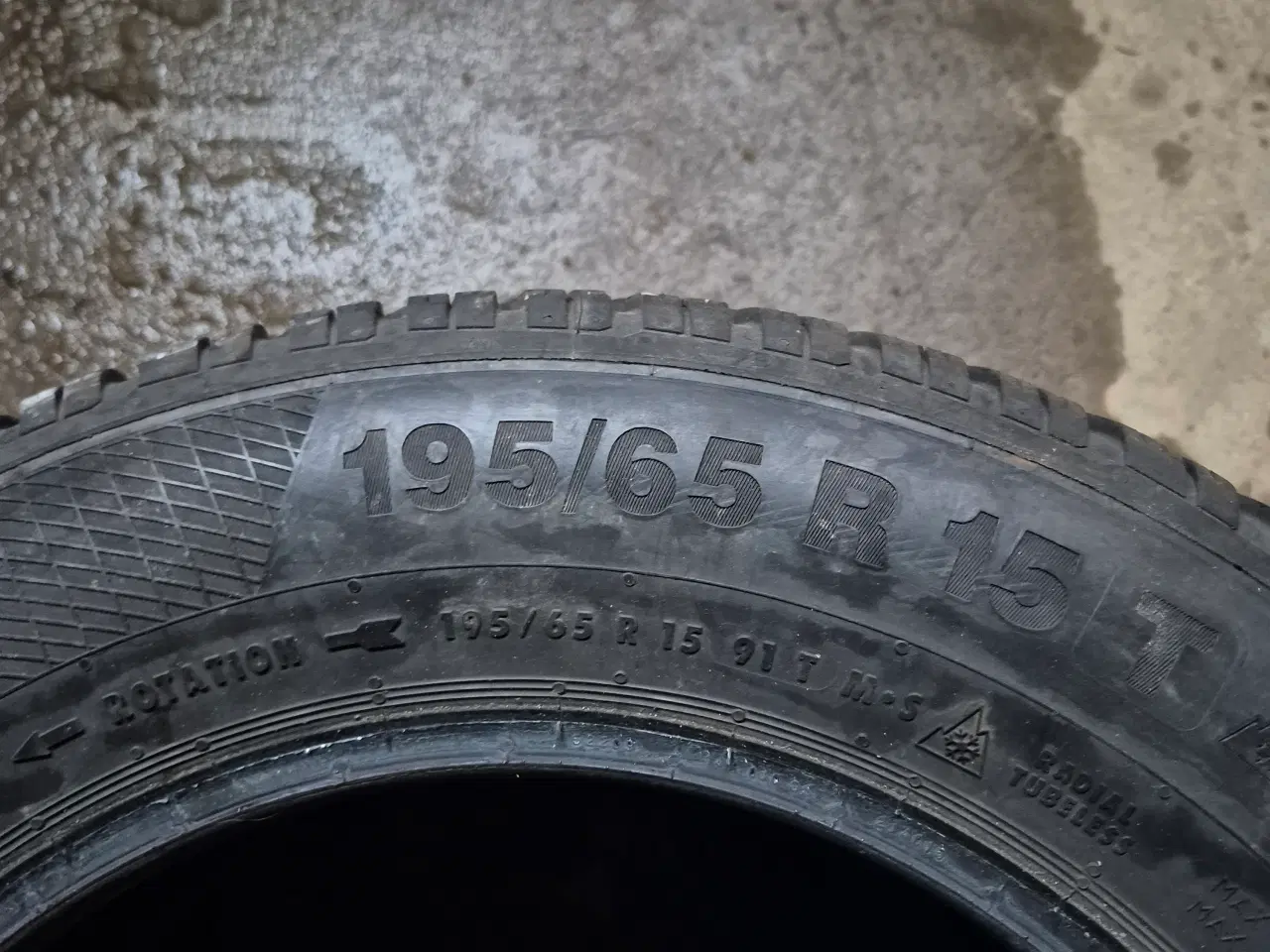 Billede 3 - 2 stk vinterdæk 15"