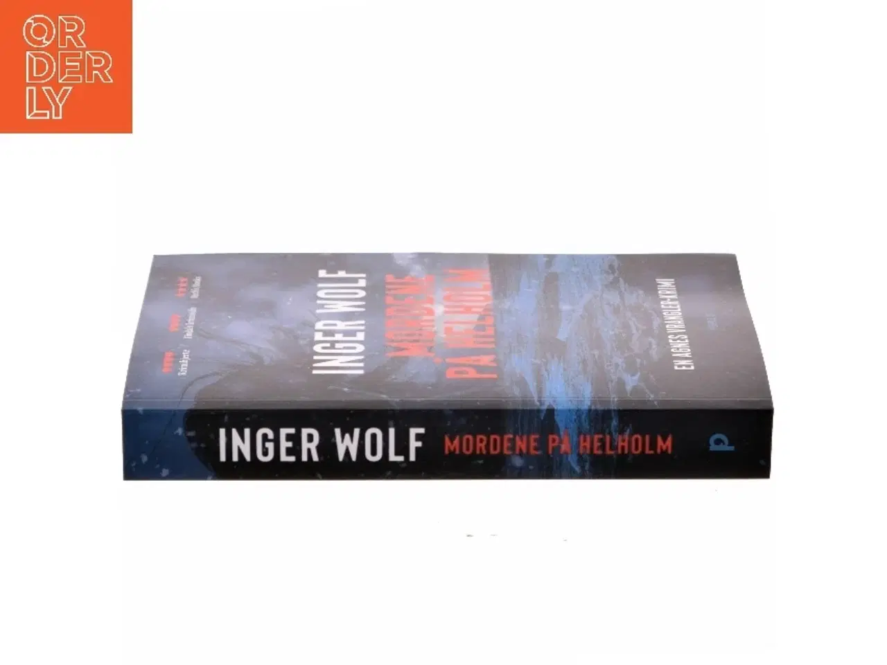 Billede 2 - Mordene på Helholm af Inger Wolf (Bog)
