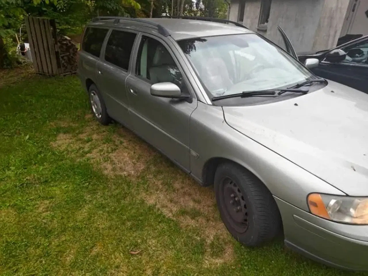 Billede 2 - Volvo V70 2,4 140