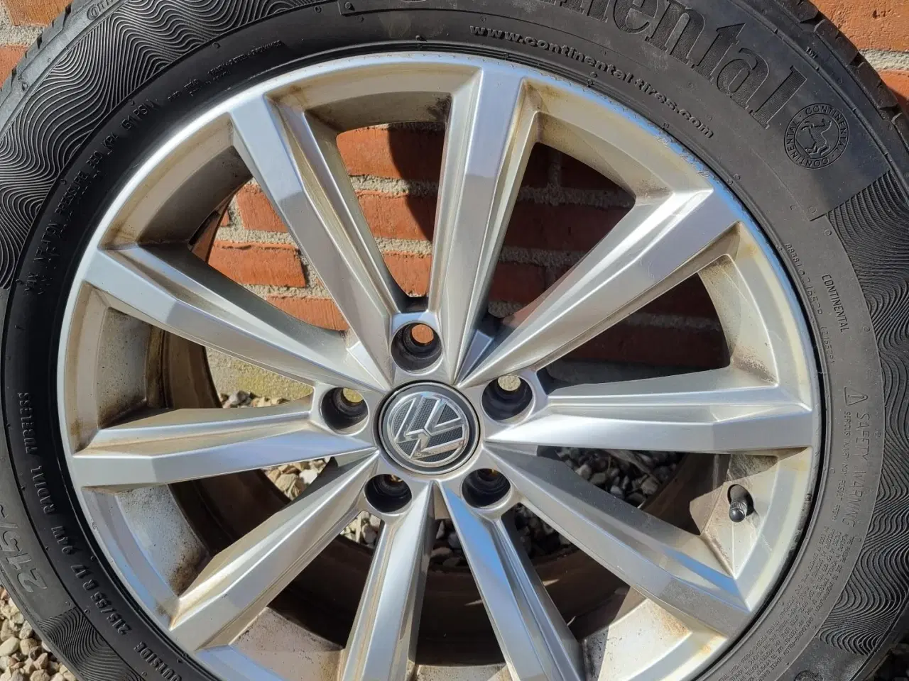 Billede 3 - Original 17" VW fælge med sommerdæk