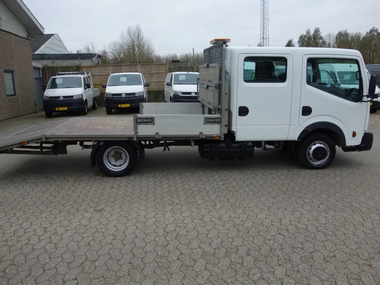 Billede 13 - Nissan Cabstar 2,5 D 35.14 Db.Kab m/lad Comfort 3400