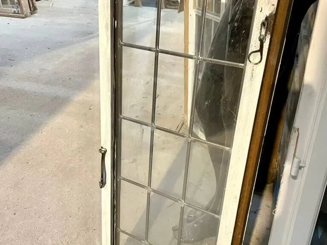 Billede 2 - Fin, blyindfattet vinduesramme m. termoglas