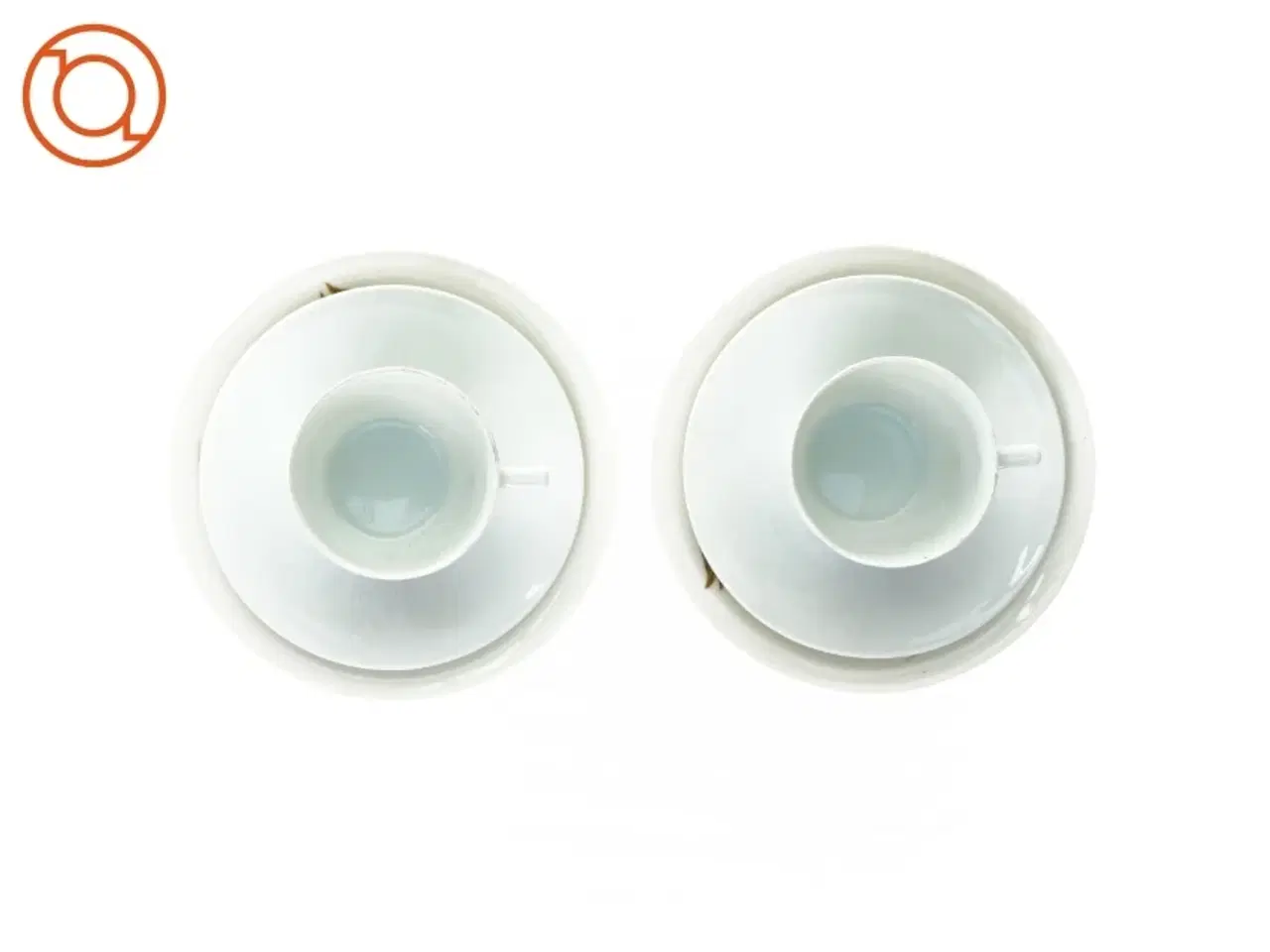 Billede 2 - Kaffekopper med underkopper og tallerkener fra Kjøbenhavn Denmark (str. Tallerkenen 16 cm underkop 14 cm kop 7 x 7 cm)