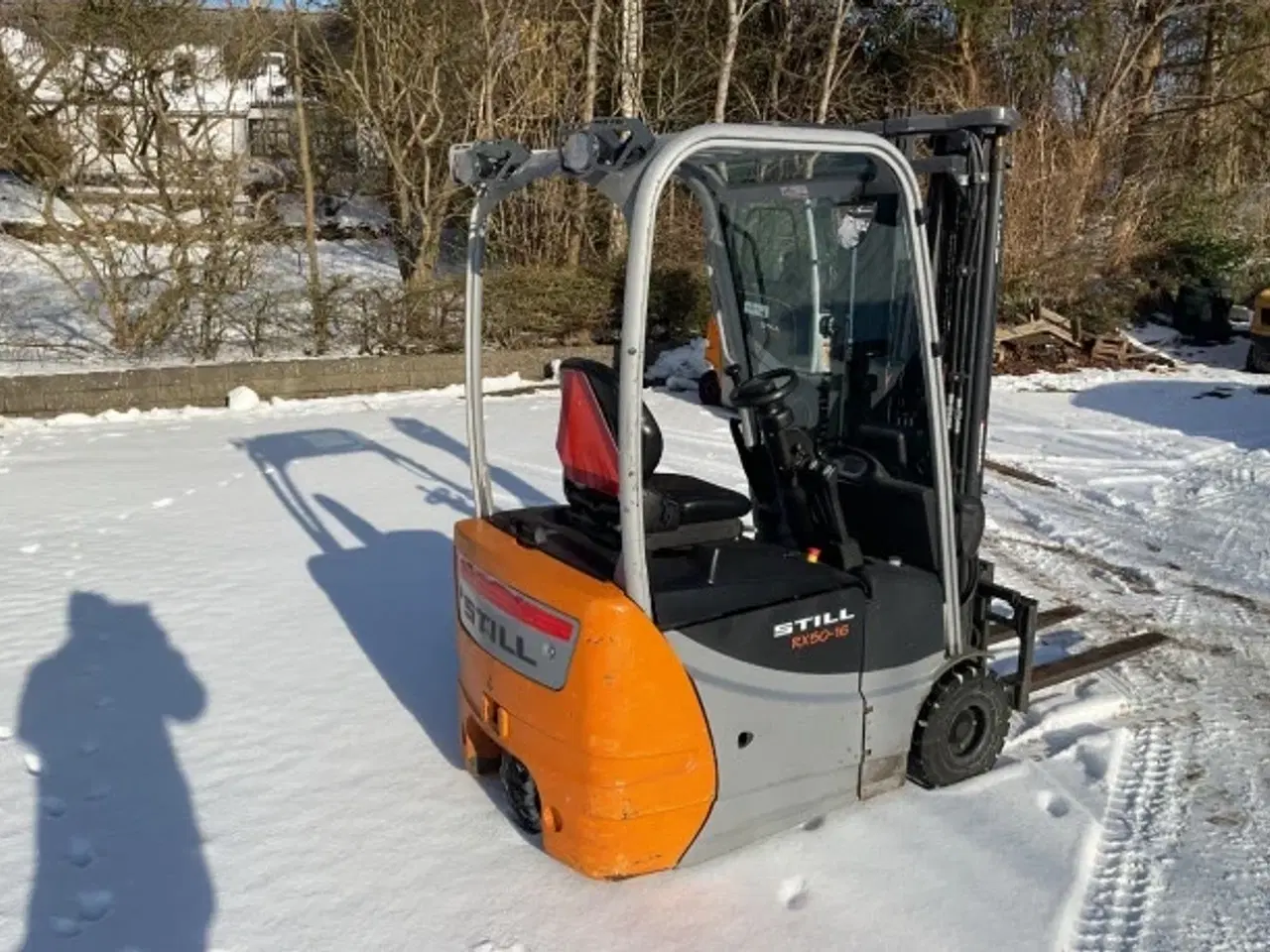 Billede 4 - Still 1600KG Eltruck 2019 Kun 2000 TIMER Triplexmast Sideskift Den er som ny