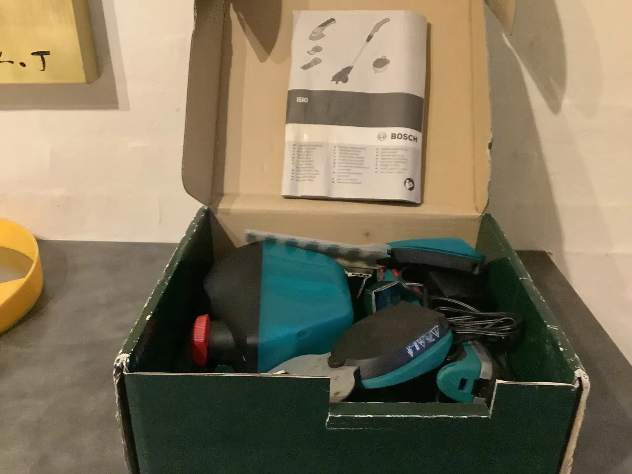 Billede 2 - Bosch isio 3,6 V Hækkeklipper