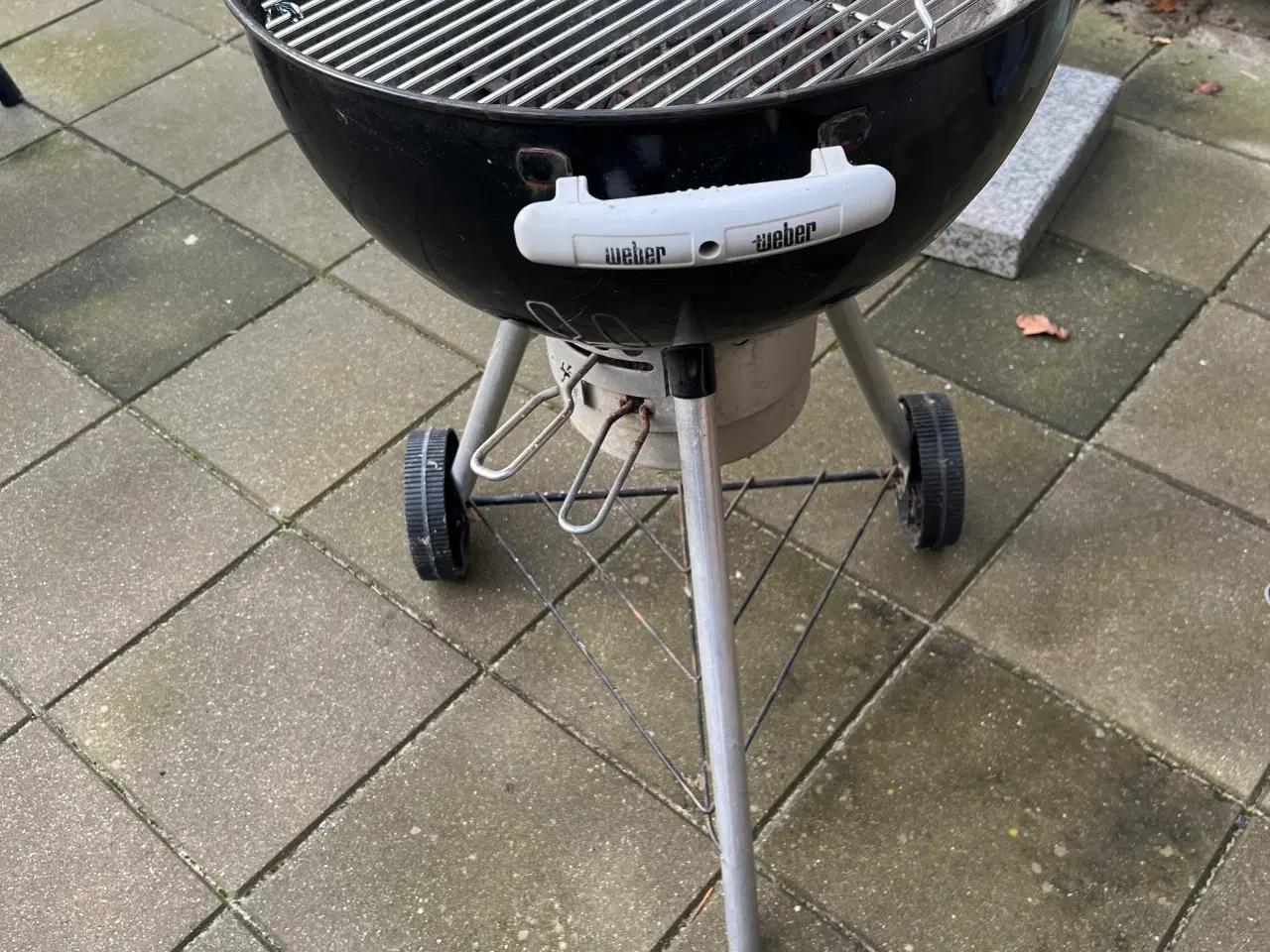 Billede 1 - Weber kuglegrill