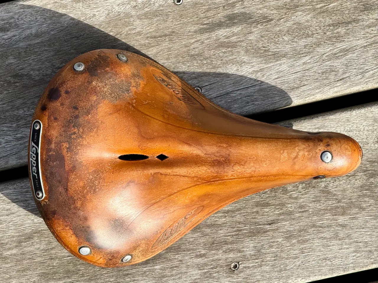 Billede 3 - Retro-look Cykelsadel i ægte brun kernelæder
