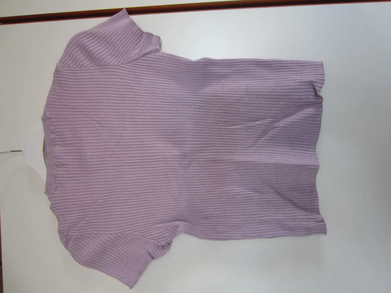 Billede 4 - Fin lys lilla bluse fra Bershka i str. L