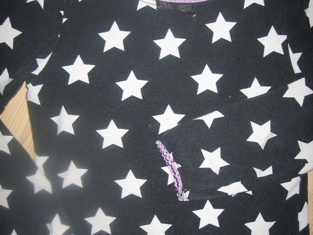 Billede 2 - Molo bluse med stjerner, str. 116