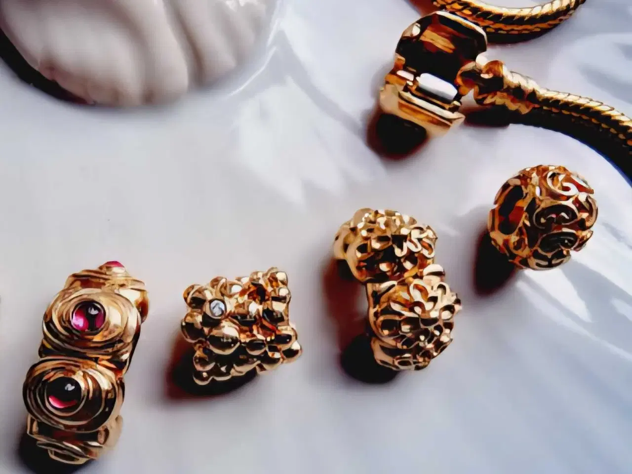 Billede 10 - Pandora armbånd charms + diamanter 14 karat TUNGT