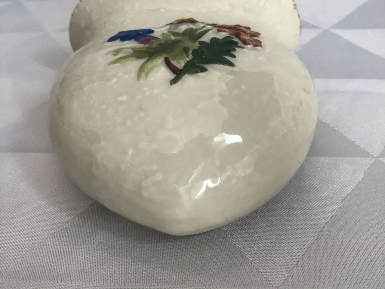 Billede 2 - Keramik vase til ophæng med blomstermotiver