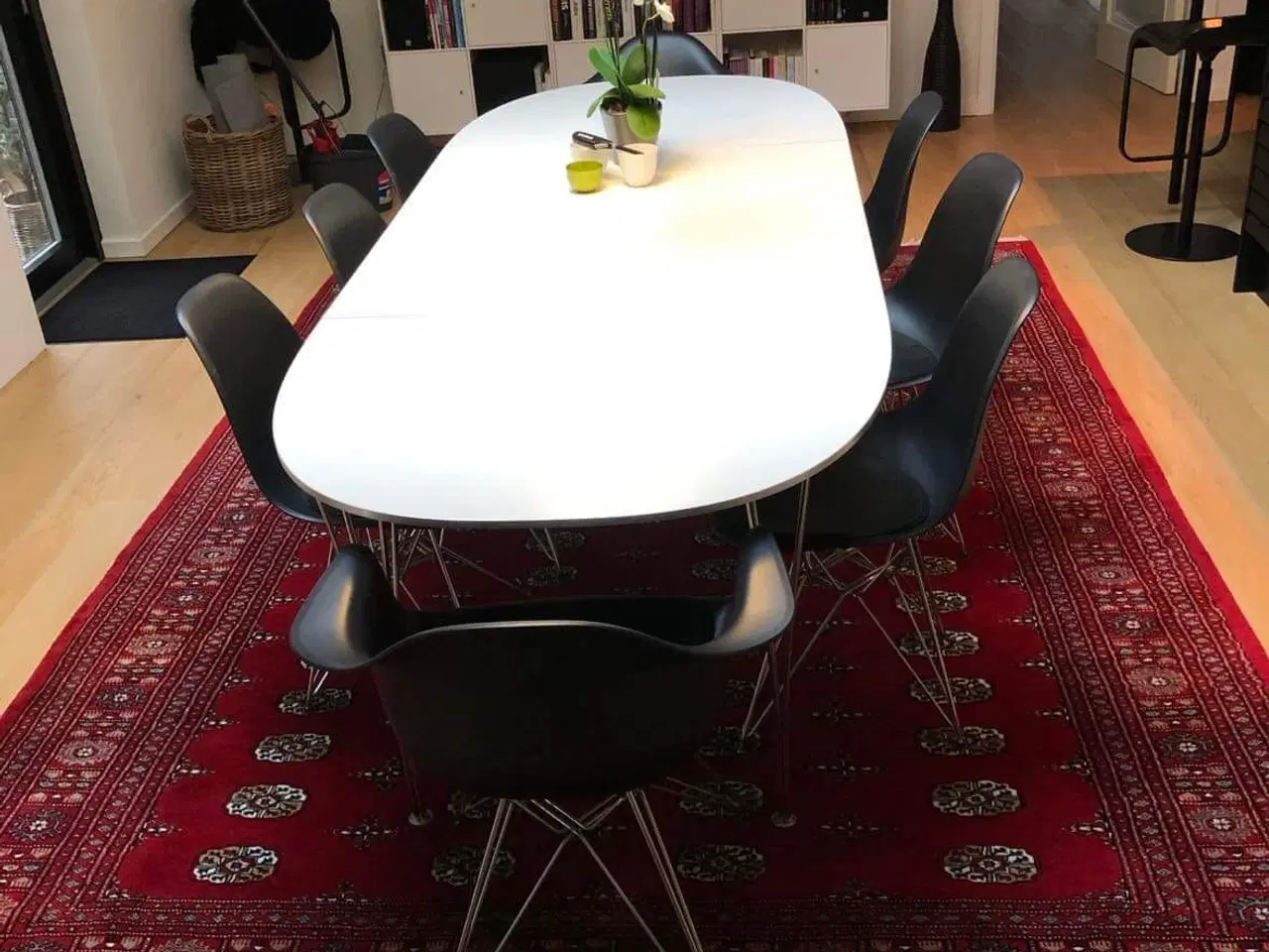 Billede 2 - Ægte håndknyttet tæppe