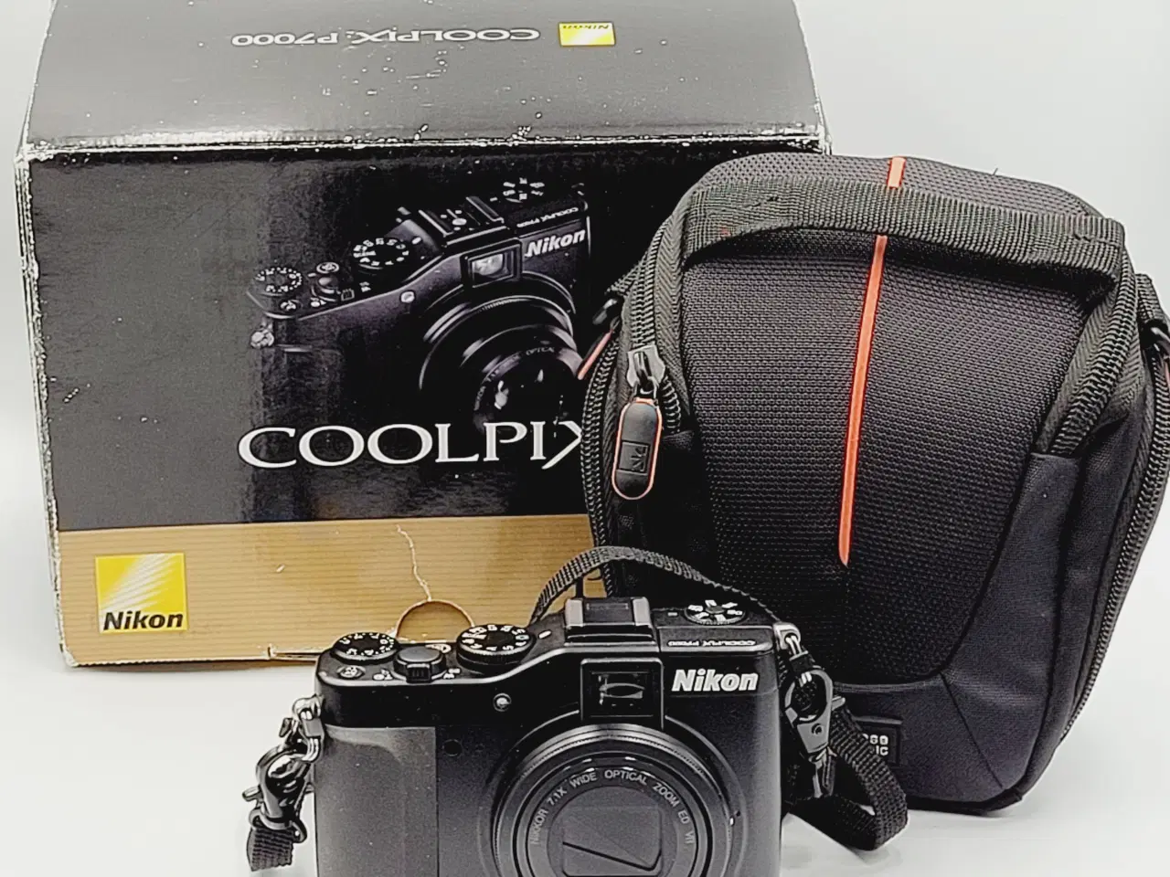 Billede 2 - ⭐️· DIGITALKAMERA: Nikon Coolpix P7000 m. Tilbehør