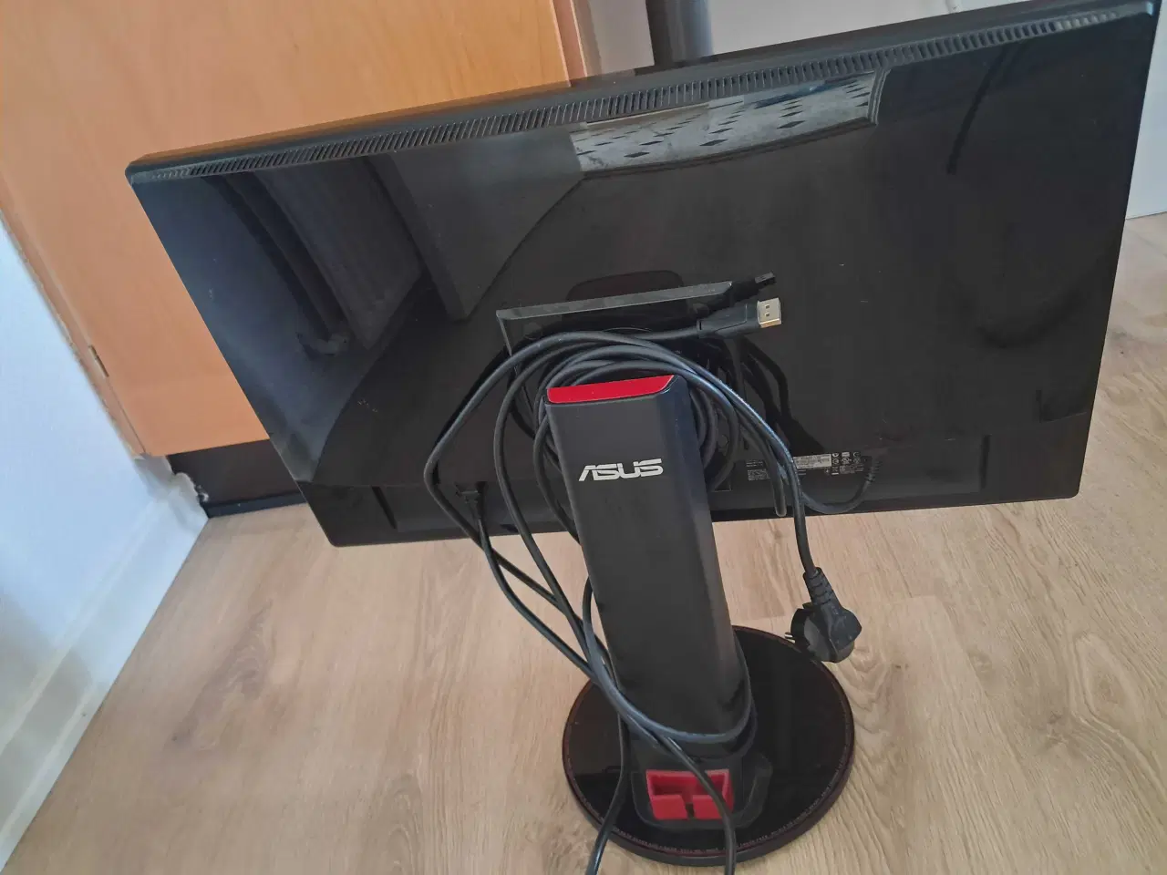 Billede 2 - Asus computerskærm 144hz