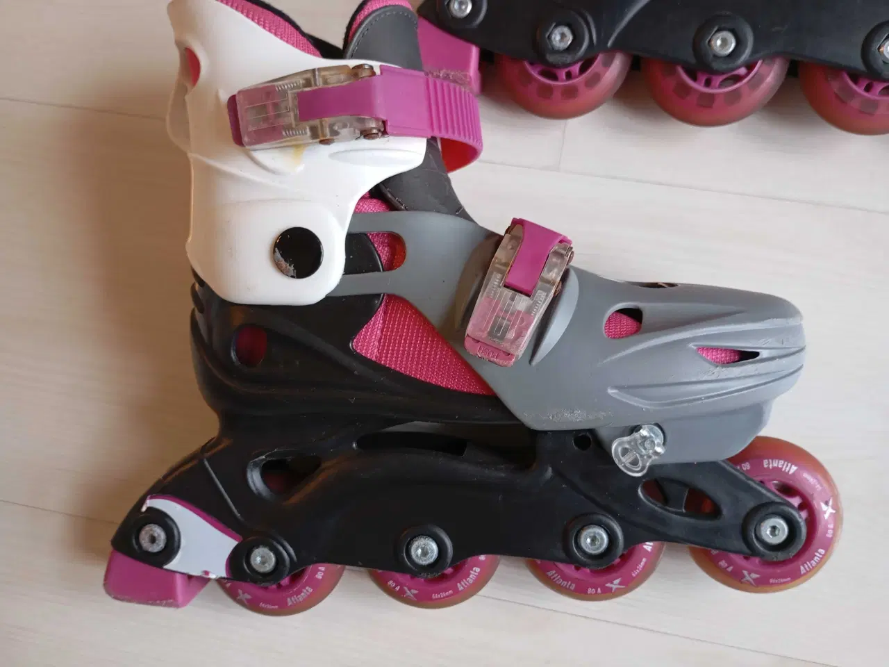 Billede 5 - Børne skøjter inliners. Str. 31-34.