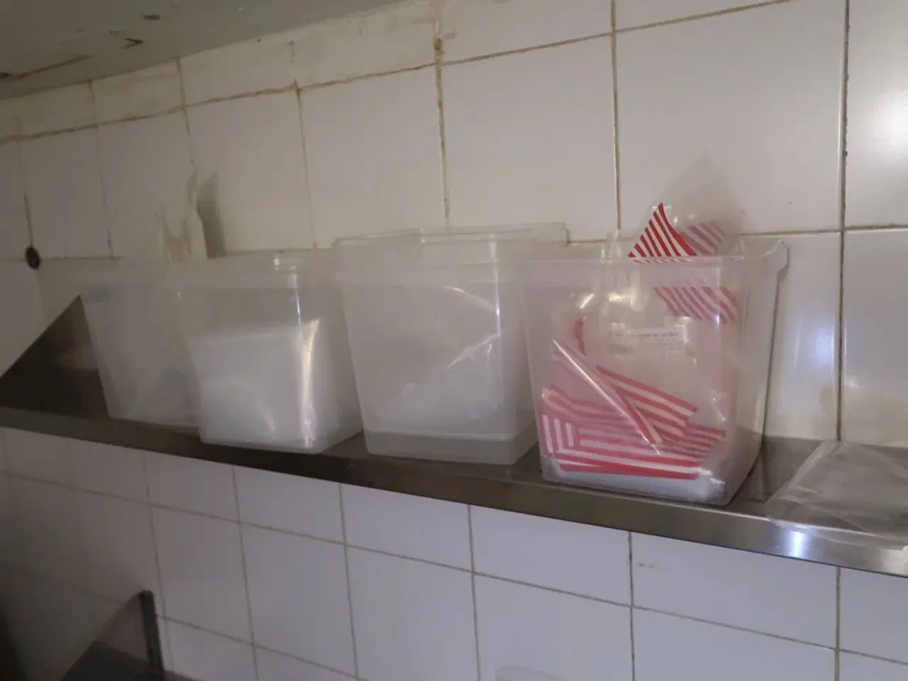 Billede 5 - Div. Engangsservice, køkkenservice m.m.