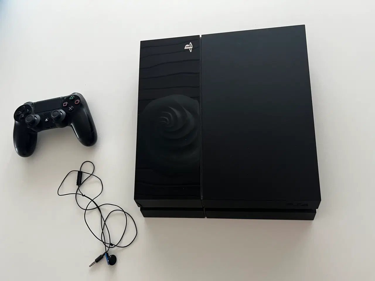 Billede 1 - Playstation 4, god stand