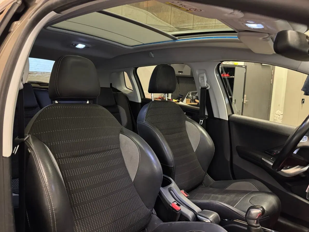 Billede 16 - Peugeot 2008 1,6 BlueHDi 100 Desire Sky