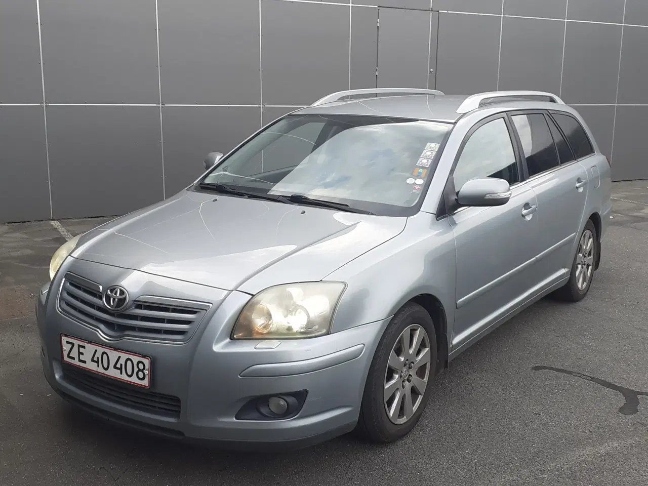 Billede 1 - Toyota Avensis Benzin.