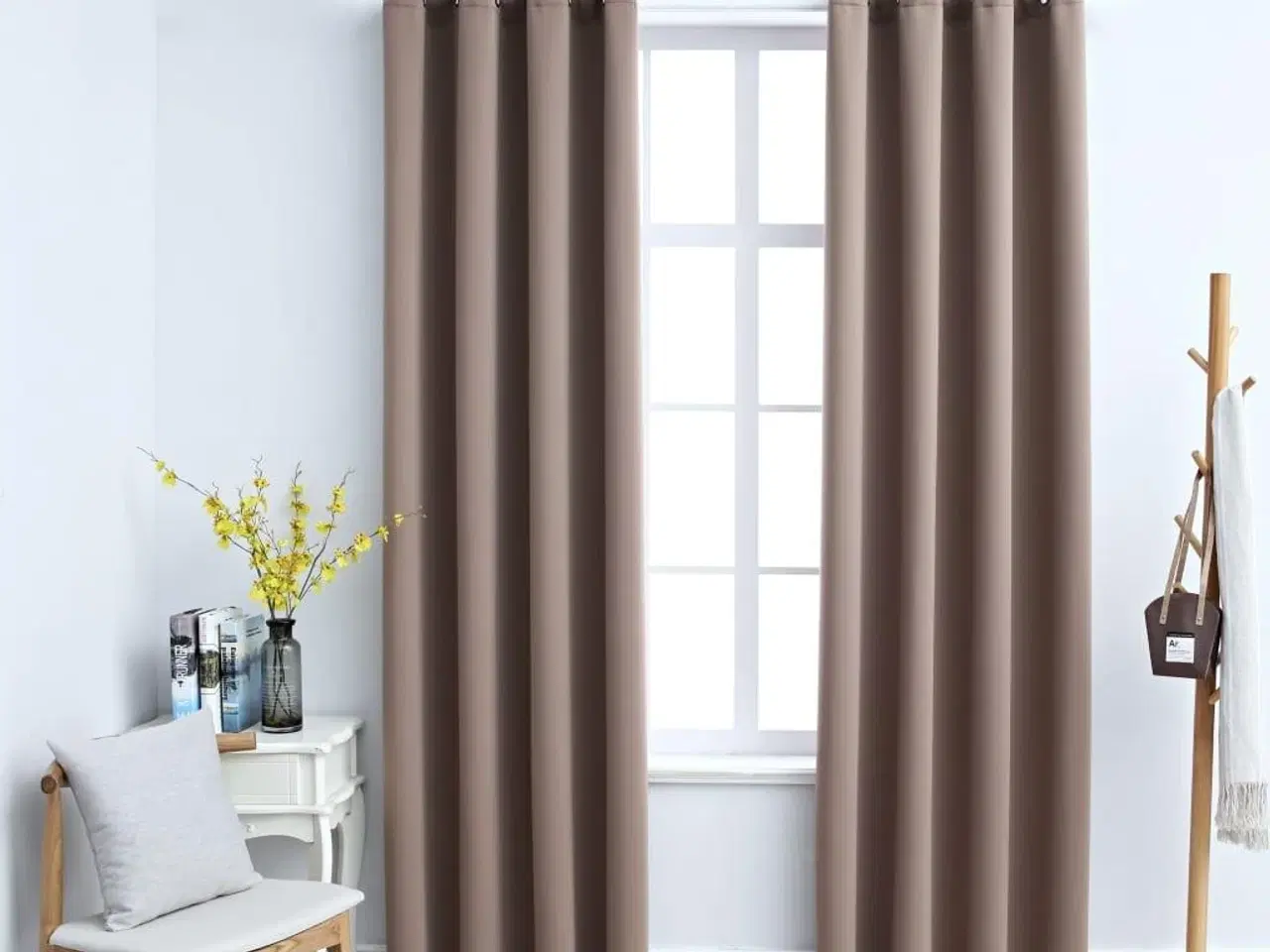 Billede 1 - Mørklægningsgardiner 2 stk. med metalringe 140 x 225 cm gråbrun