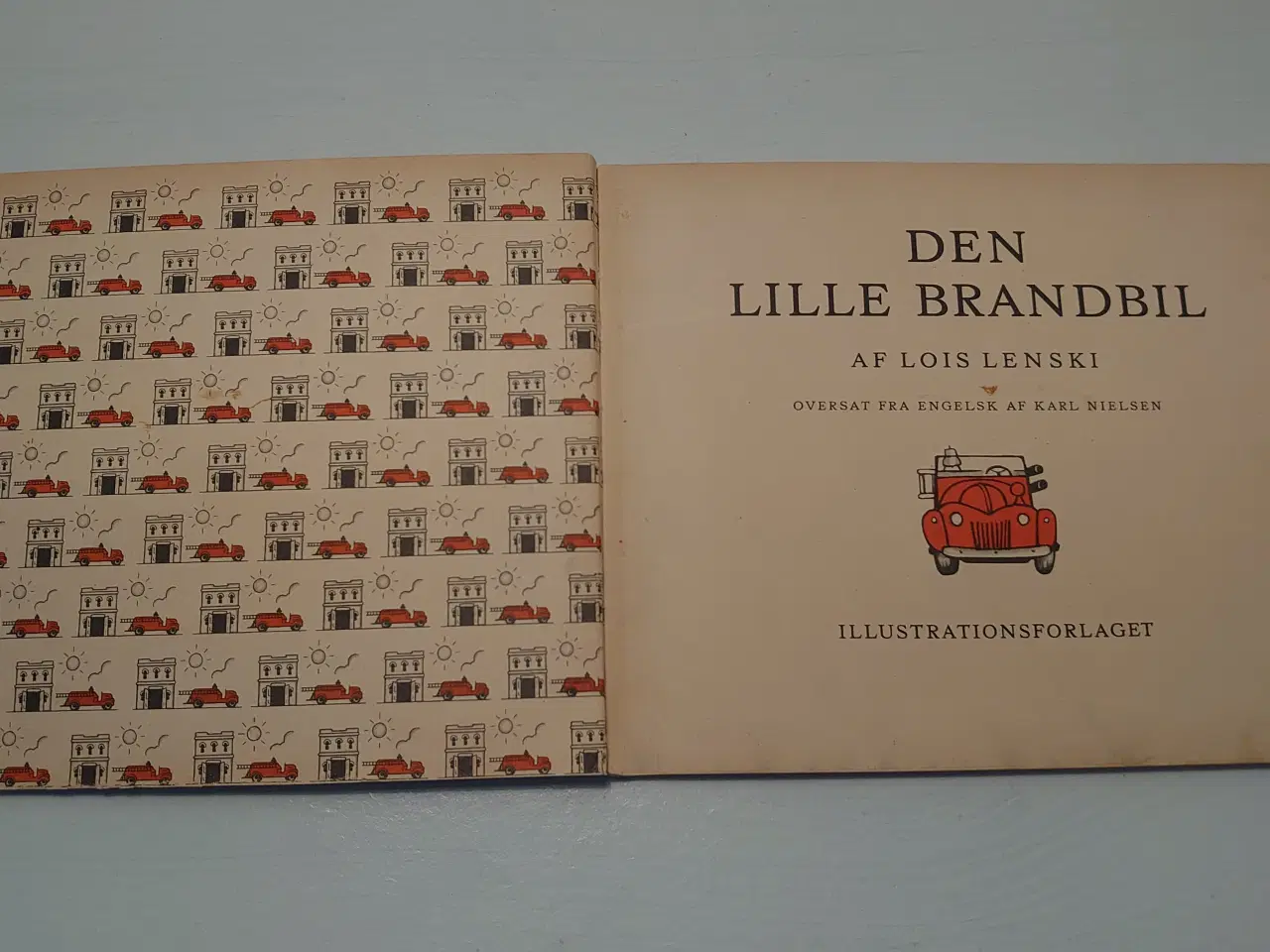 Billede 3 - Lois Lenski: Den lille Brandbil. Fra 1948