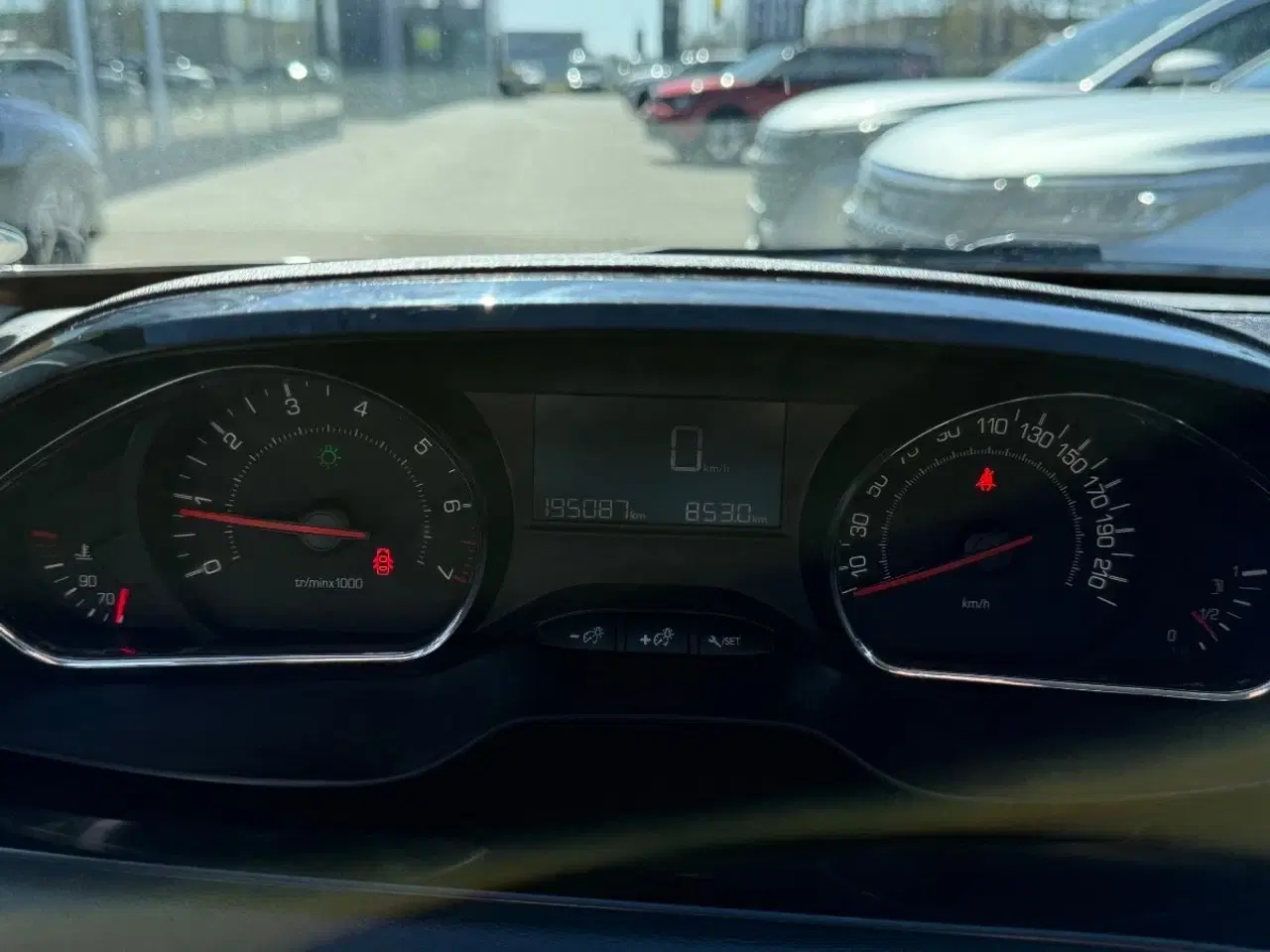 Billede 16 - Peugeot 208 1,2 VTi 82 Active Navigator