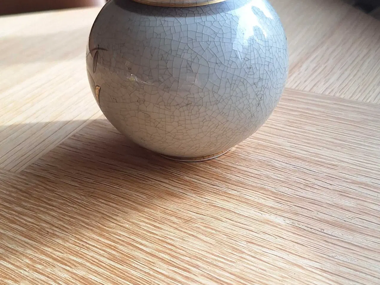 Billede 2 - Porcelæns vase 