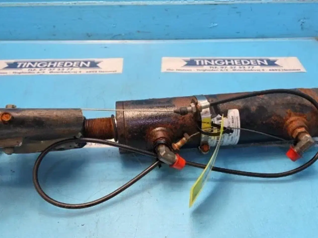 Billede 2 - MacDon D60 Cylinder 156131