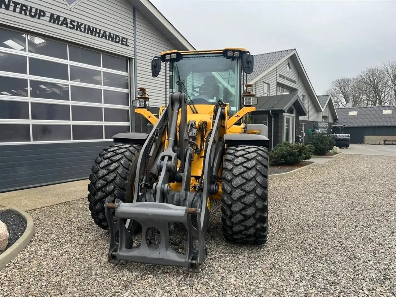 Billede 15 - Volvo L90H  Dansk-maskine, med alt udstyr på. CDC, BSS, Lock-UP, 650mm hjul & centralsmørring