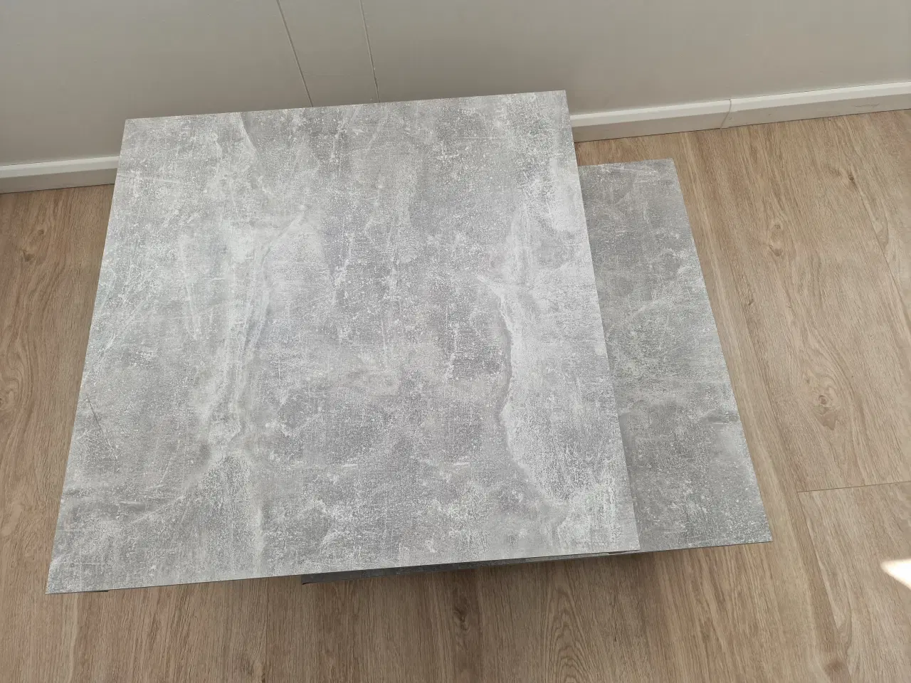 Billede 3 - Sofabord I betonlook