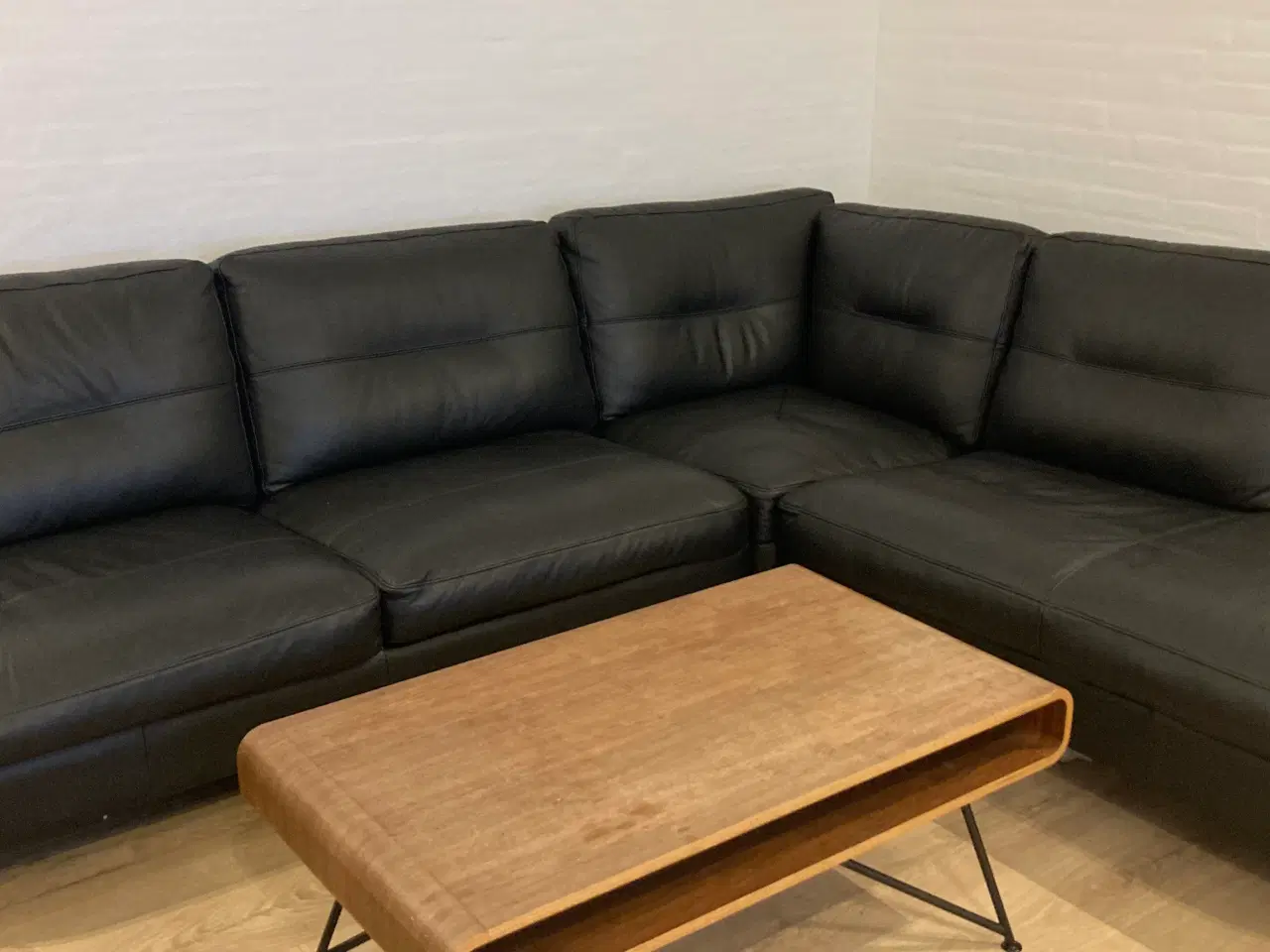 Billede 2 - Sofa og stol fra “flexlux” samt sofabord 