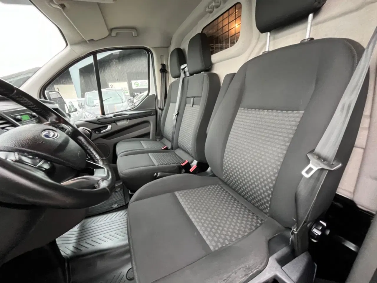 Billede 13 - Ford Transit Custom 320L 2,0 TDCi 130 Trend