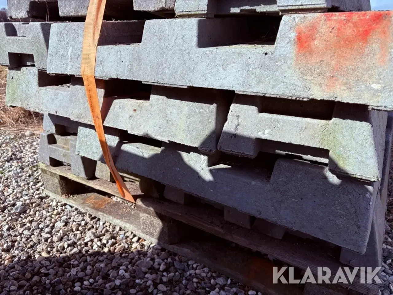 Billede 10 - Mobilhegns fødder ca 30styk