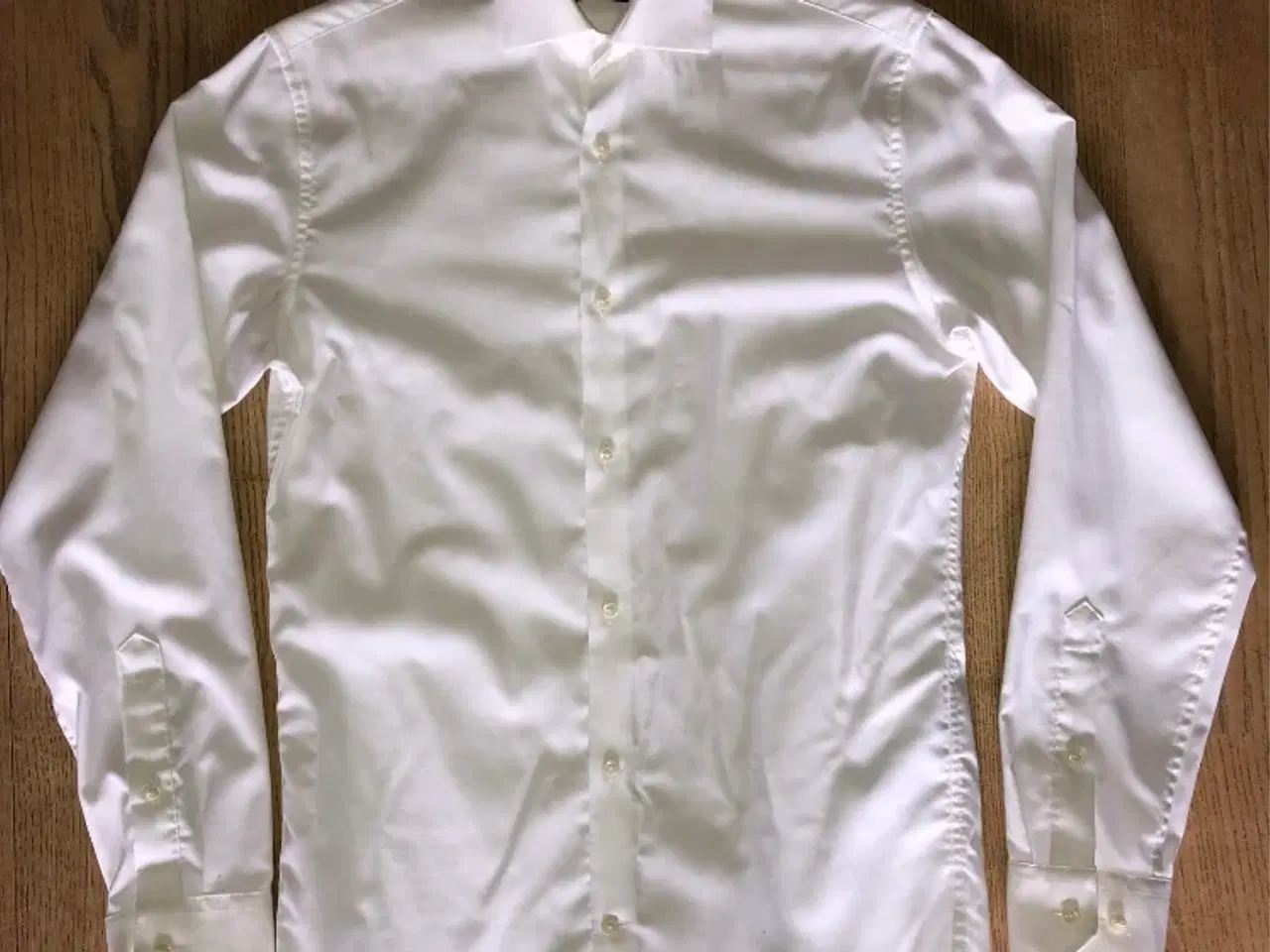 Billede 5 - Jack & Jones jakkesæt med skjorte