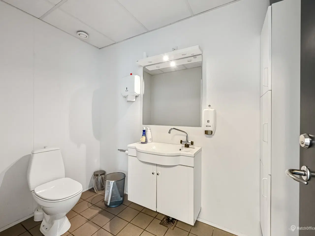 Billede 23 - Velplacerede kontor midt i Herning