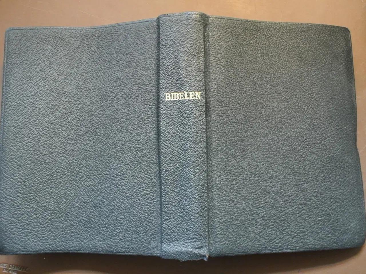 Billede 1 - bibelen 1944 sort kunstlæder, emne: religion