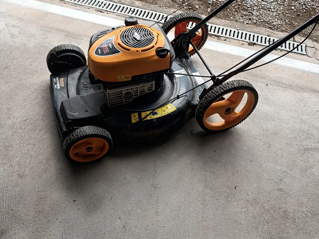 Billede 2 - Plæneklipper 56cm klippebredde