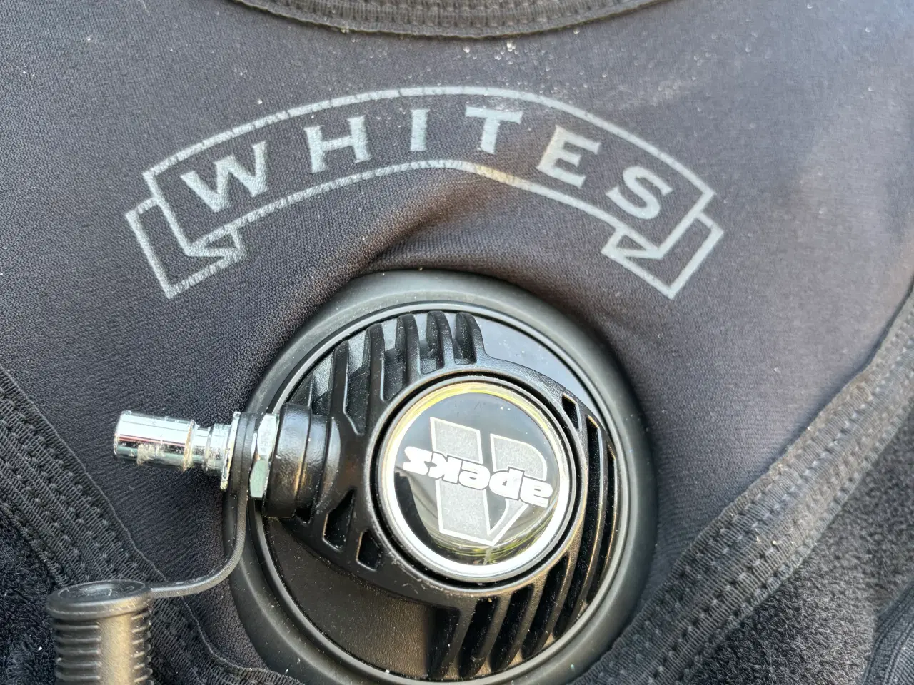 Billede 2 - Whites Tørdragt