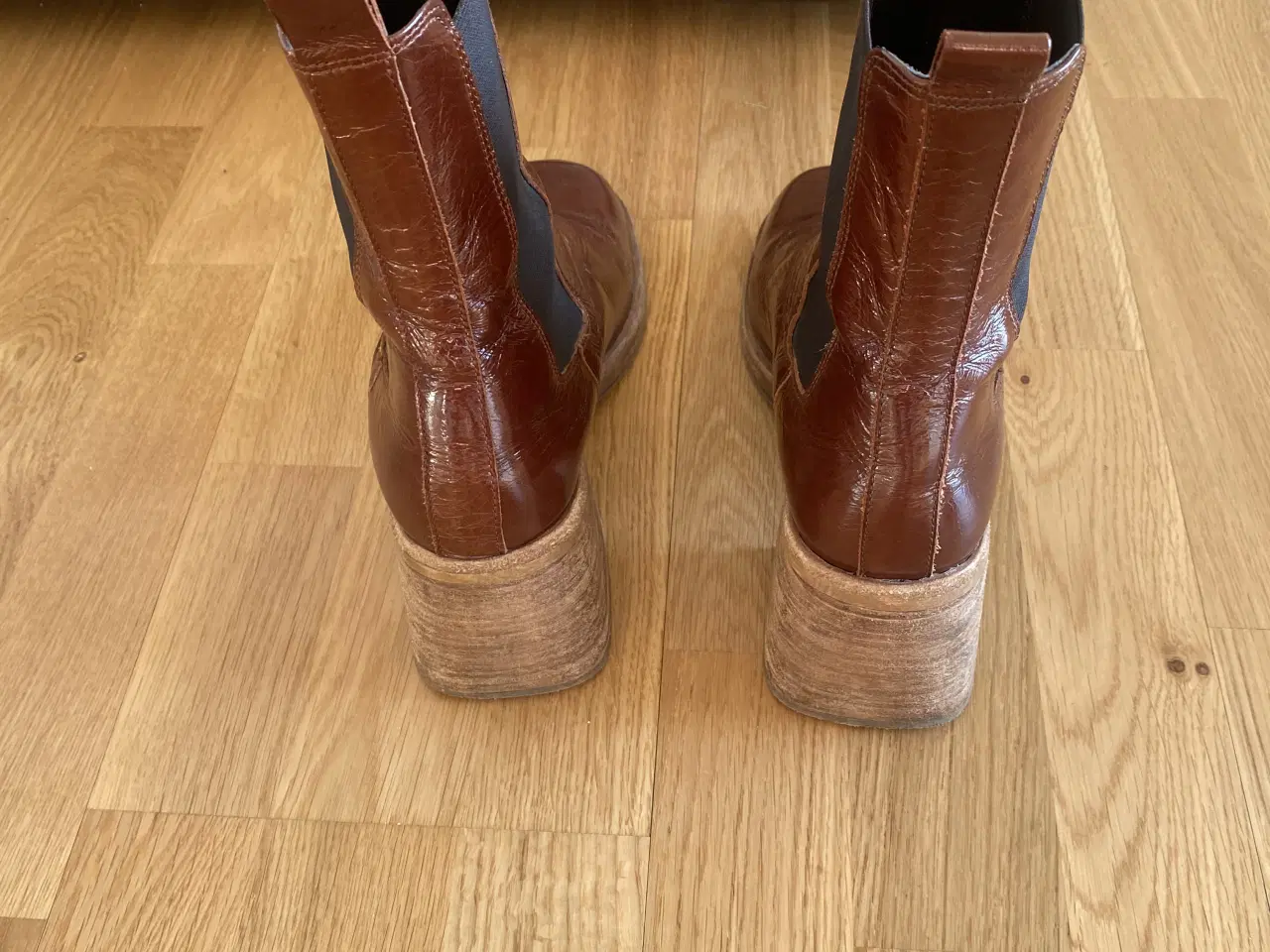 Billede 4 - Brune Støvler fra Billi Bi