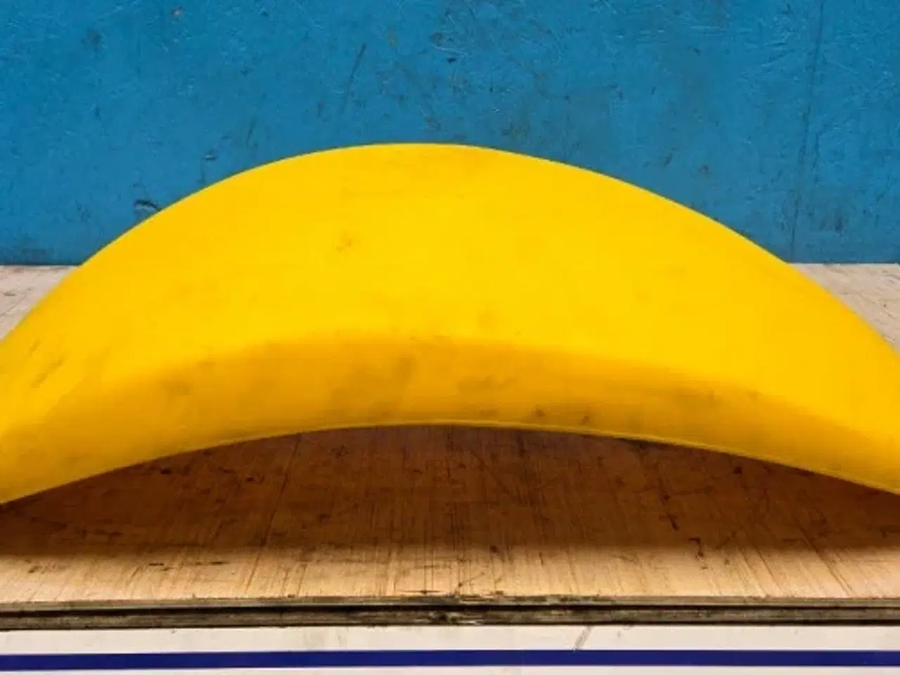 Billede 10 - New Holland LB115 Hjulskærm R. 85806175