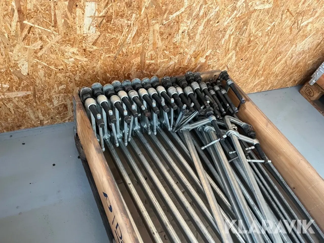 Billede 7 - Skruetvinger cirka 20 styk