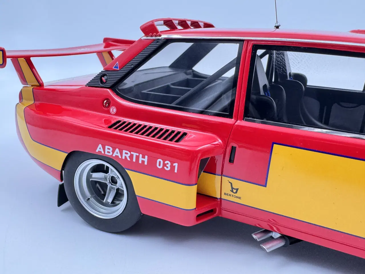 Billede 8 - 1975 Fiat Abarth 031 Bertone 1:18