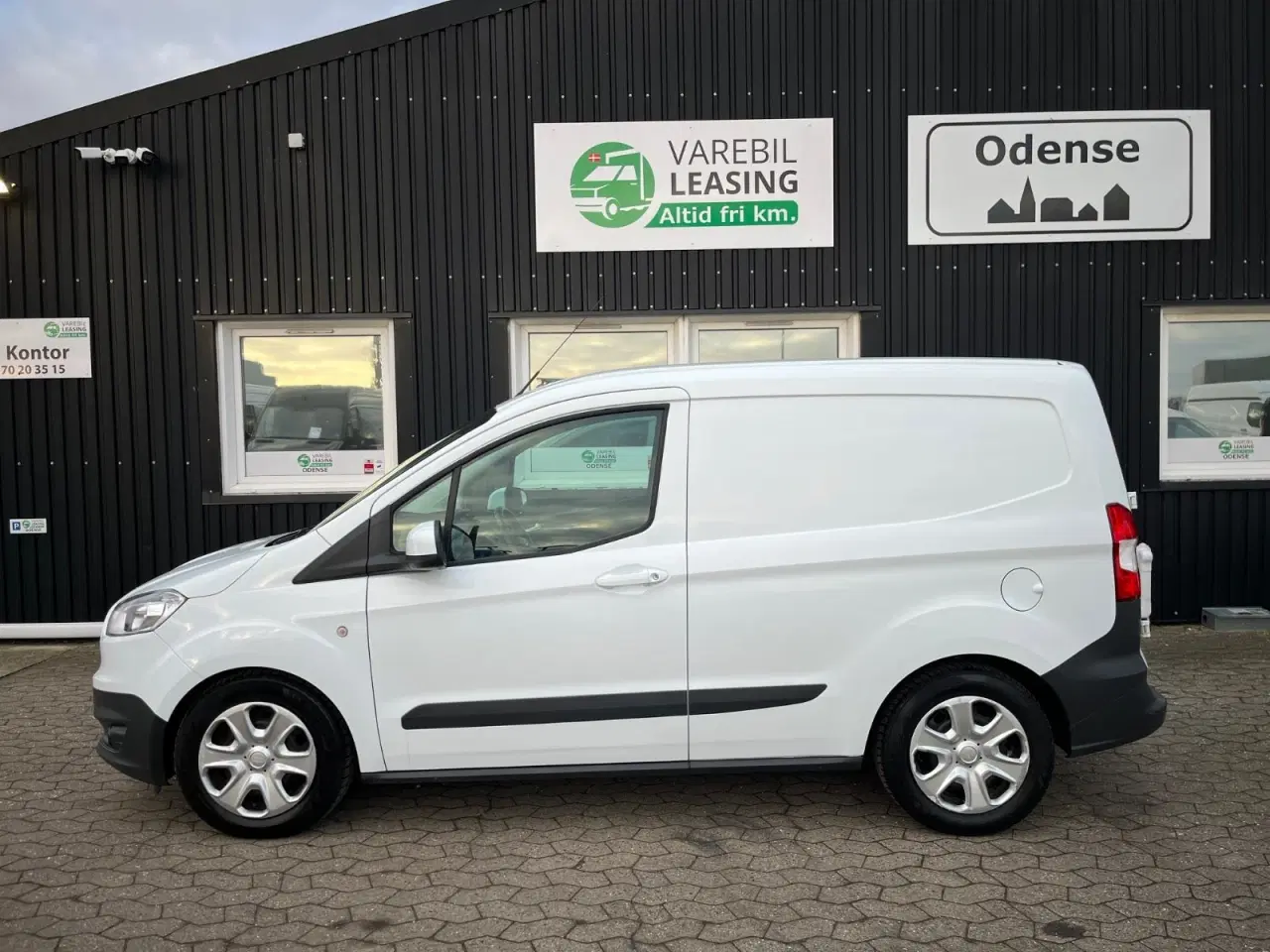 Billede 1 - Ford Transit Courier 1,6 TDCi 95 Trend Van