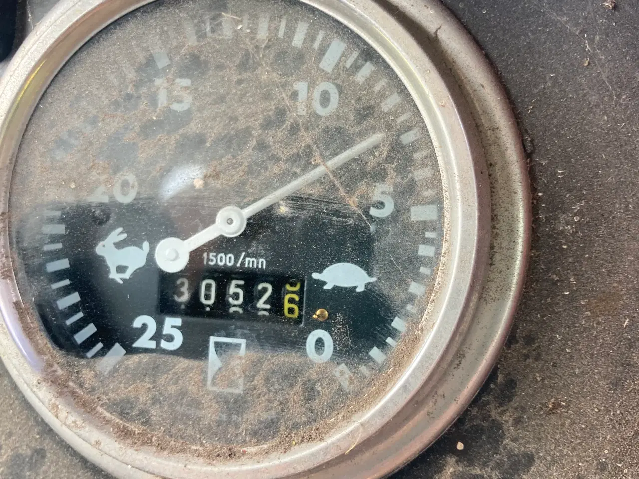 Billede 8 - Massey Ferguson 550 Kun 3000 timer