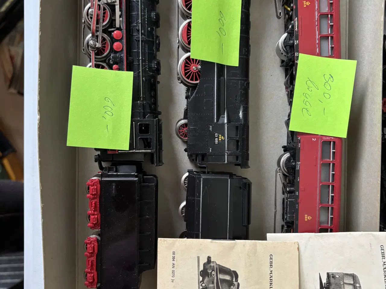 Billede 2 - Merklin toge og vogne 