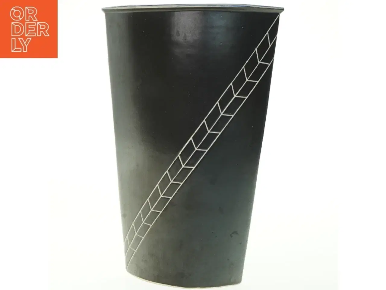 Billede 1 - Sort Kiki Design keramik vase (str. 33x15 cm)