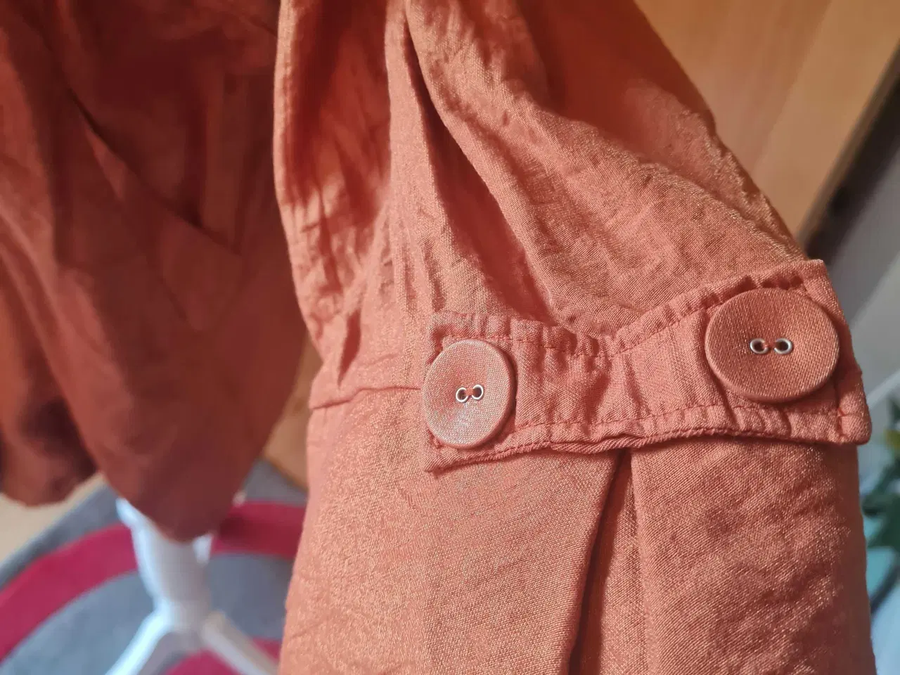 Billede 8 - Zhenzi jakke str m 46-48 rustbrun