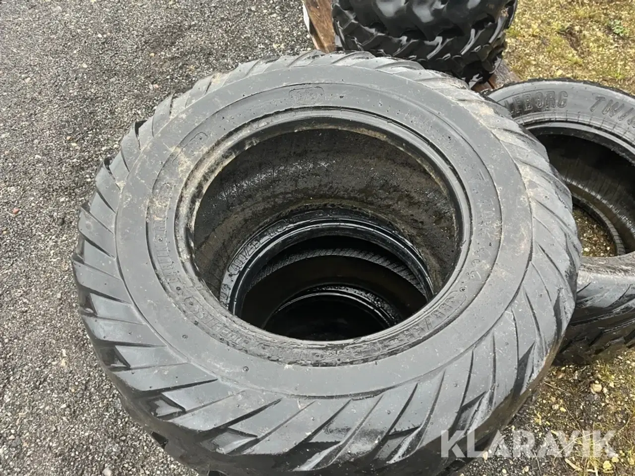 Billede 4 - Assorterede dæk og fælge - 8 styk