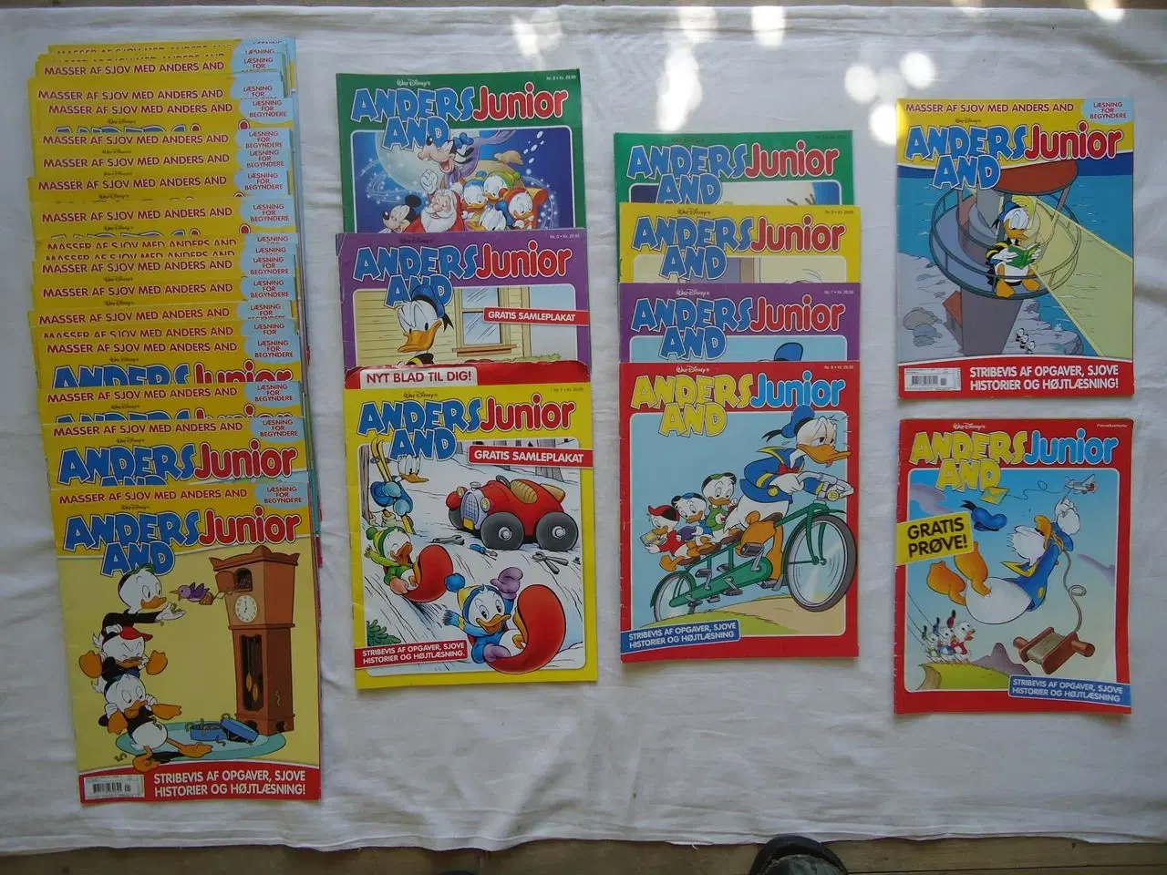 Billede 1 - J U N I O R - Anders And []